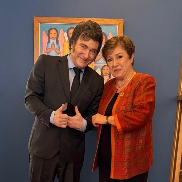 Inédito: Georgieva pide que voten a Milei
