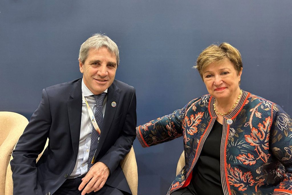 El FMI aprobó el desembolso de U$S 1000 millones